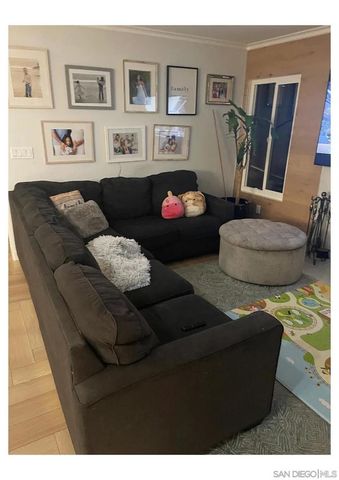 811 Mosaic Cir, Oceanside, CA 92057