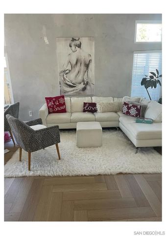 811 Mosaic Cir, Oceanside, CA 92057