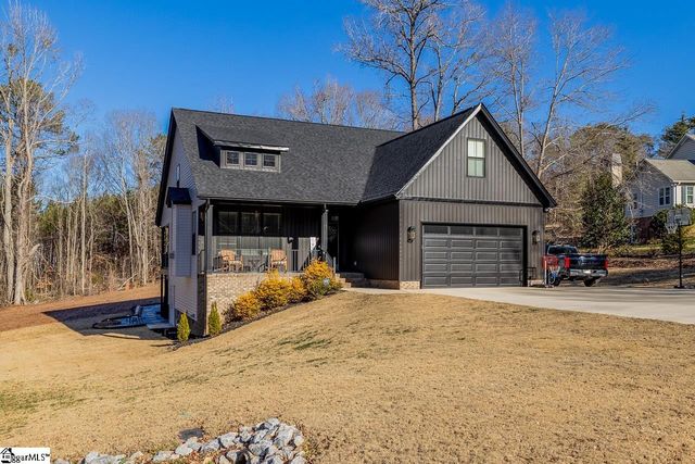 26 Birch Tree Road, Greer, SC 29651