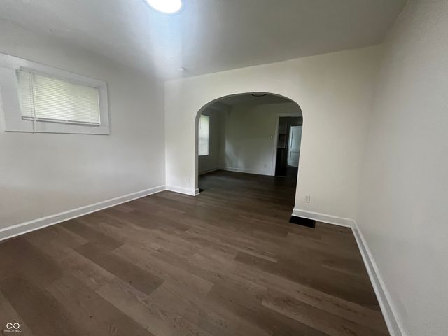 1504 N Gladstone Avenue N, Indianapolis, IN 46201