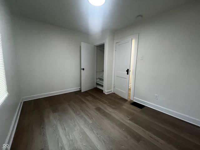 1504 N Gladstone Avenue N, Indianapolis, IN 46201