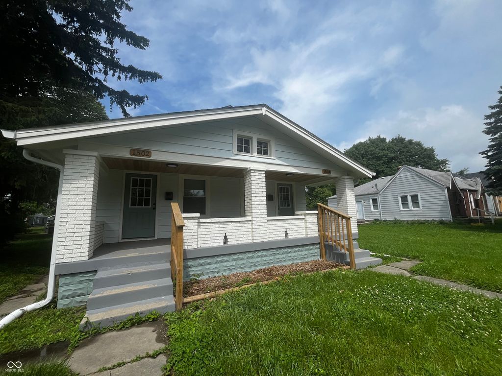 1504 N Gladstone Avenue N, Indianapolis, IN 46201