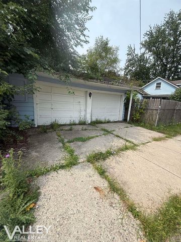 1221 Cass Street, Saginaw, MI 48602