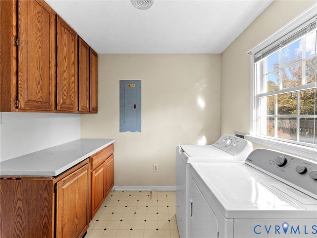 7036 Snaffle Ct, Mechanicsville, VA 23111