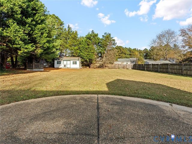 7036 Snaffle Ct, Mechanicsville, VA 23111