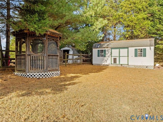 7036 Snaffle Ct, Mechanicsville, VA 23111