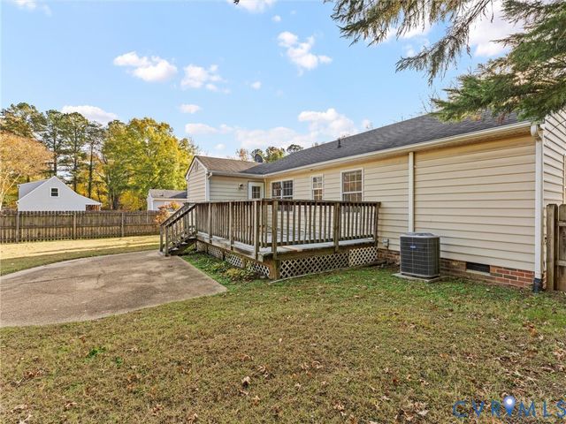 7036 Snaffle Ct, Mechanicsville, VA 23111