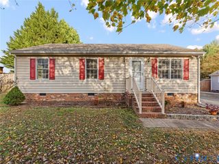 7036 Snaffle Ct, Mechanicsville, VA 23111