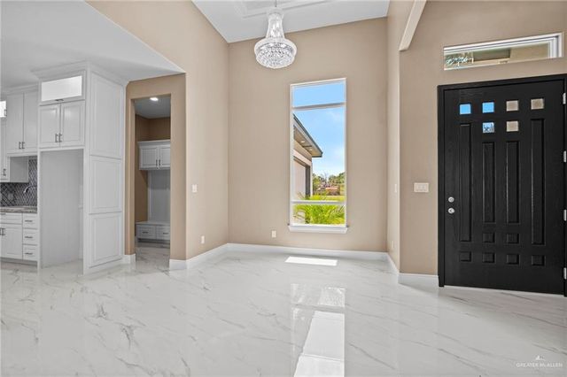 2217 Kirk Avenue, Mission, TX 78572