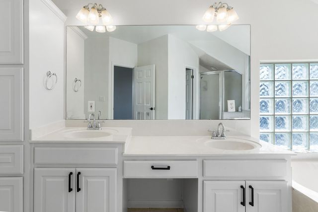 15501 Fox Run DR, Austin, TX 78737