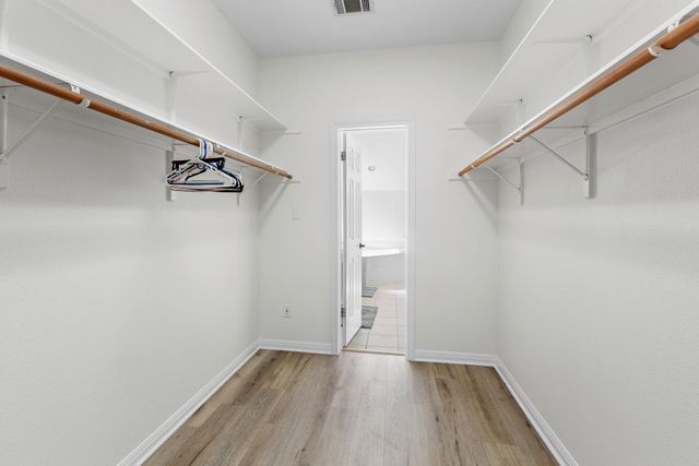 15501 Fox Run DR, Austin, TX 78737