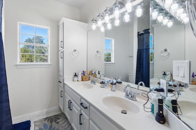 15501 Fox Run DR, Austin, TX 78737