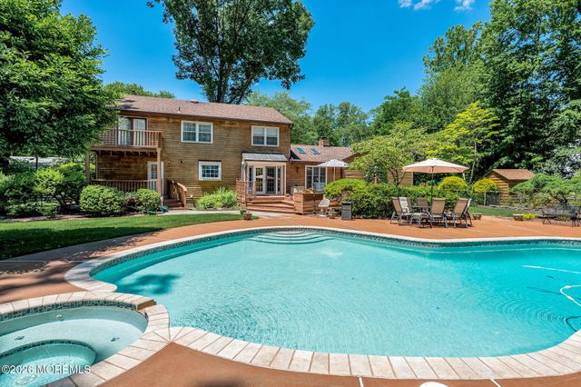 89 Pine Street, Lincroft, NJ 07738