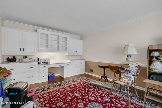 89 Pine Street, Lincroft, NJ 07738