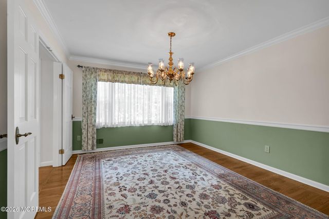 89 Pine Street, Lincroft, NJ 07738