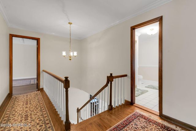 89 Pine Street, Lincroft, NJ 07738