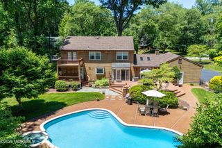 89 Pine Street, Lincroft, NJ 07738