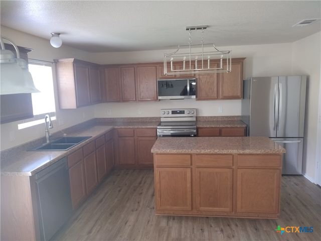 4100 Jack Barnes Avenue, Killeen, TX 76549