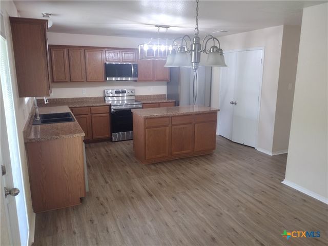 4100 Jack Barnes Avenue, Killeen, TX 76549
