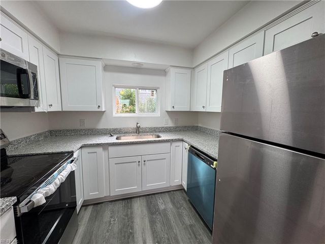 1125 Little Bay Ave Apt 5, Norfolk, VA 23503