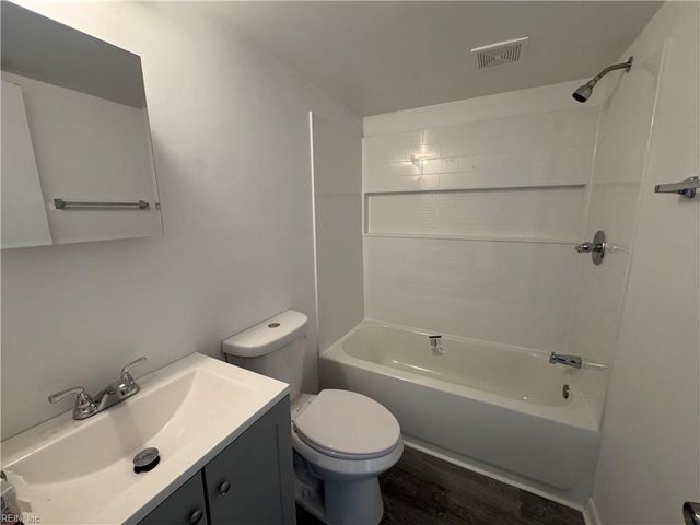 1125 Little Bay Ave Apt 5, Norfolk, VA 23503