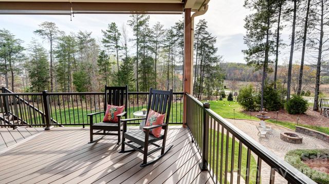 2708 Runyon Court, York, SC 29745
