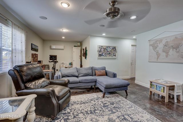 901 Summit Drive, Joplin, MO 64801