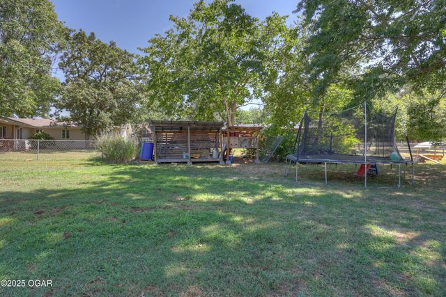 901 Summit Drive, Joplin, MO 64801