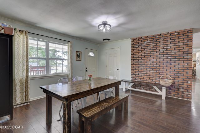 901 Summit Drive, Joplin, MO 64801