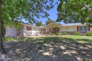 901 Summit Drive, Joplin, MO 64801