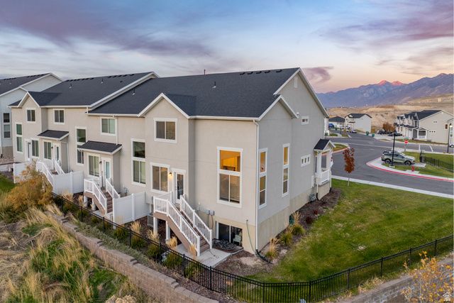 16444 S BULL SPRINGS LN, Bluffdale, UT 84065