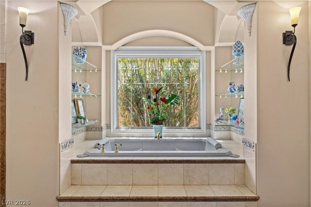 5067 Mountain Foliage Drive, Las Vegas, NV 89148