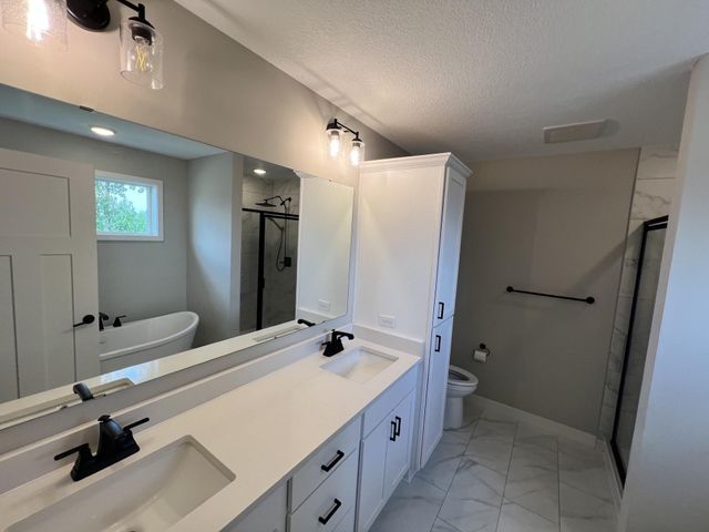 13891 10th Avenue S, Zimmerman, MN 55398