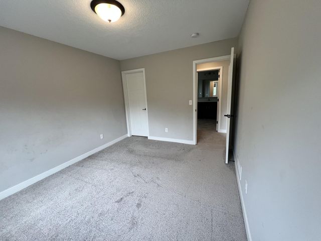 13891 10th Avenue S, Zimmerman, MN 55398
