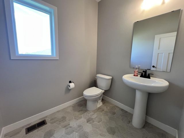 13891 10th Avenue S, Zimmerman, MN 55398