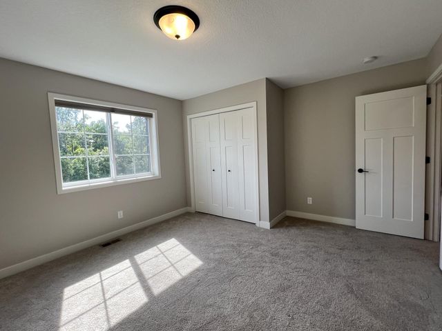 13891 10th Avenue S, Zimmerman, MN 55398