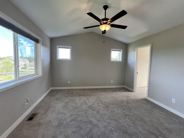 13891 10th Avenue S, Zimmerman, MN 55398