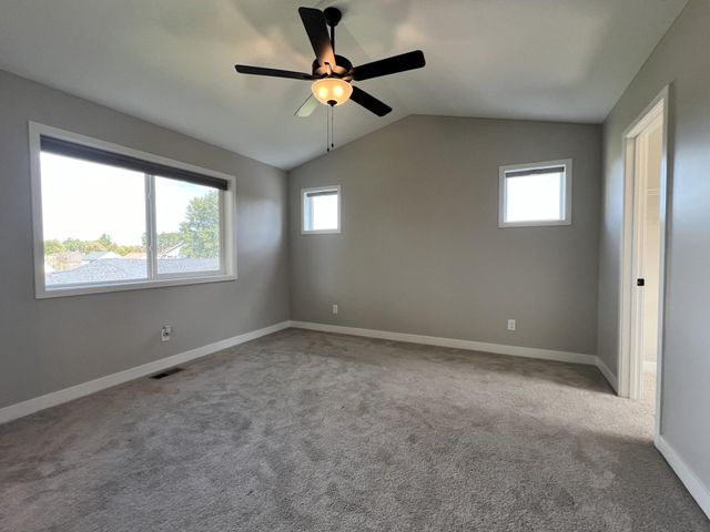 13891 10th Avenue S, Zimmerman, MN 55398