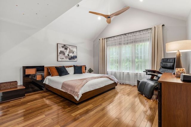 65 Crescent Rd, Needham, MA 02494