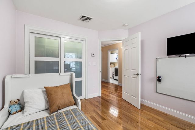 65 Crescent Rd, Needham, MA 02494
