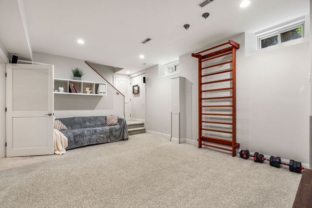 65 Crescent Rd, Needham, MA 02494