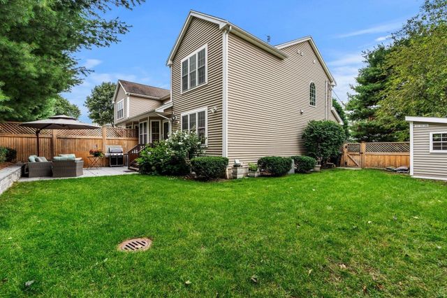 65 Crescent Rd, Needham, MA 02494