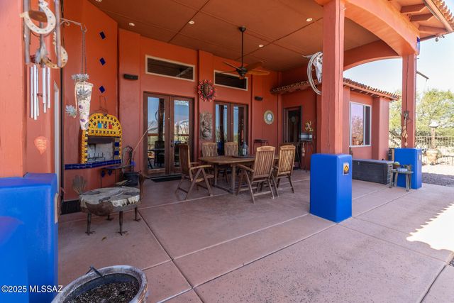 42 Calle Agua Tranquila Road, Tubac, AZ 85646