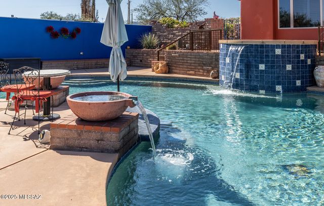 42 Calle Agua Tranquila Road, Tubac, AZ 85646