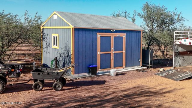 42 Calle Agua Tranquila Road, Tubac, AZ 85646