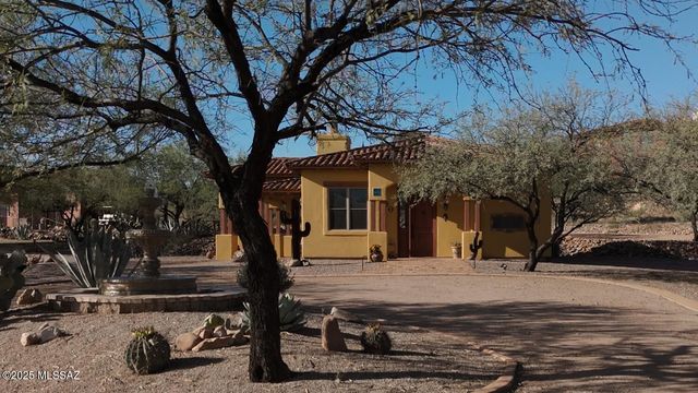 42 Calle Agua Tranquila Road, Tubac, AZ 85646