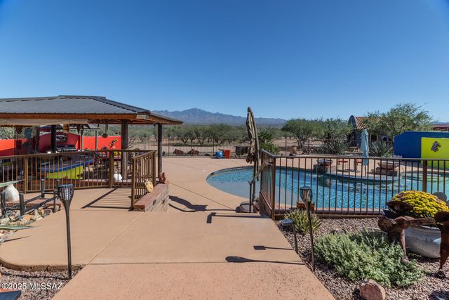 42 Calle Agua Tranquila Road, Tubac, AZ 85646