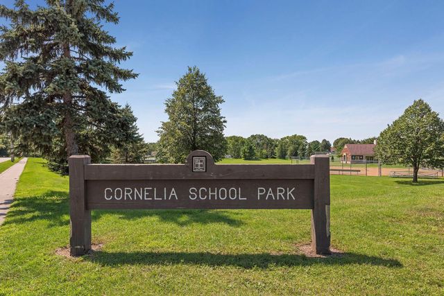 4351 Parklawn Avenue 205E, Edina, MN 55435
