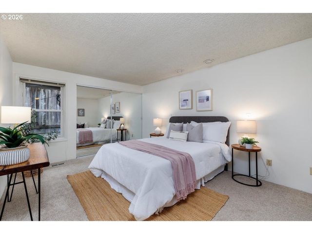 15781 Sw VILLAGE CIRCLE, Beaverton, OR 97007