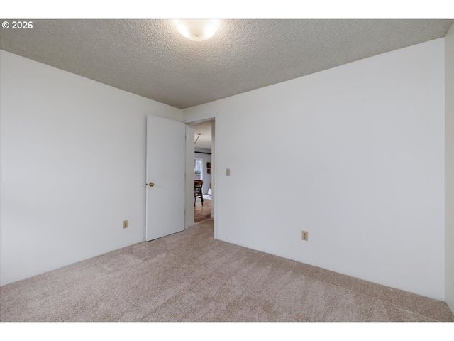 15781 Sw VILLAGE CIRCLE, Beaverton, OR 97007